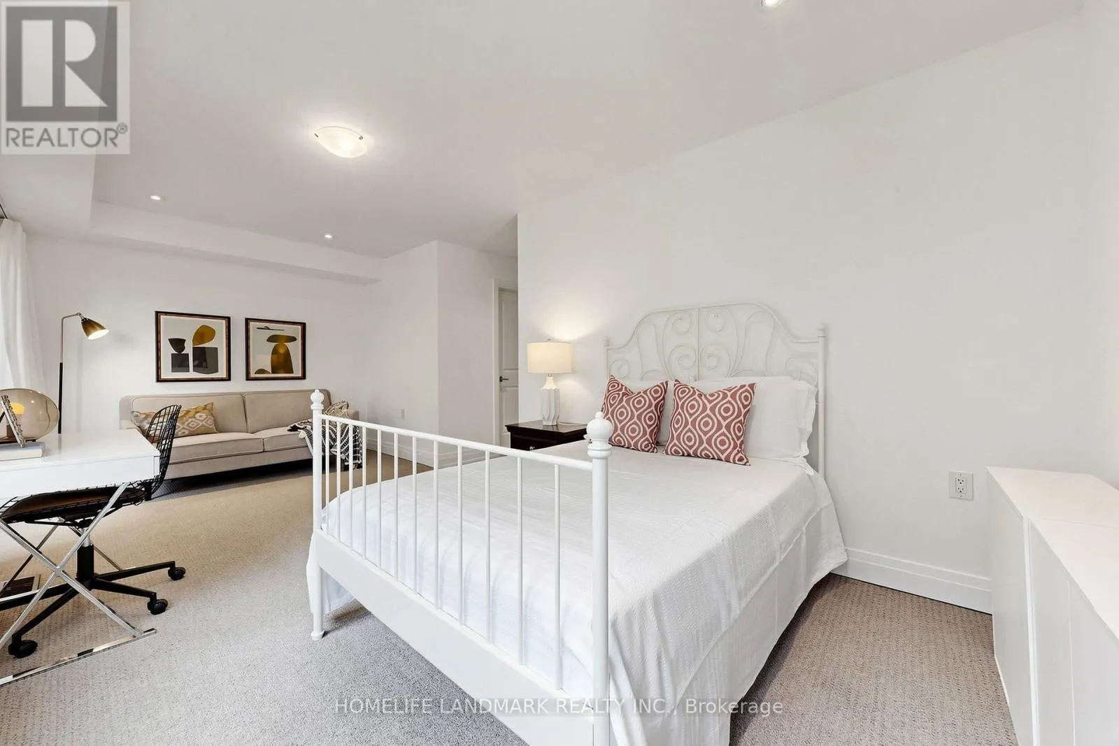 1669 VELLORE CRESCENT