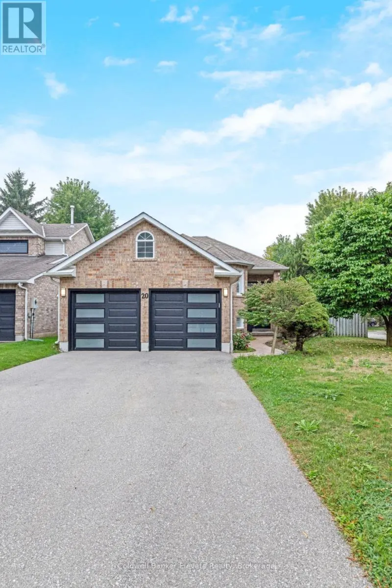 20 RUDDELL CRESCENT