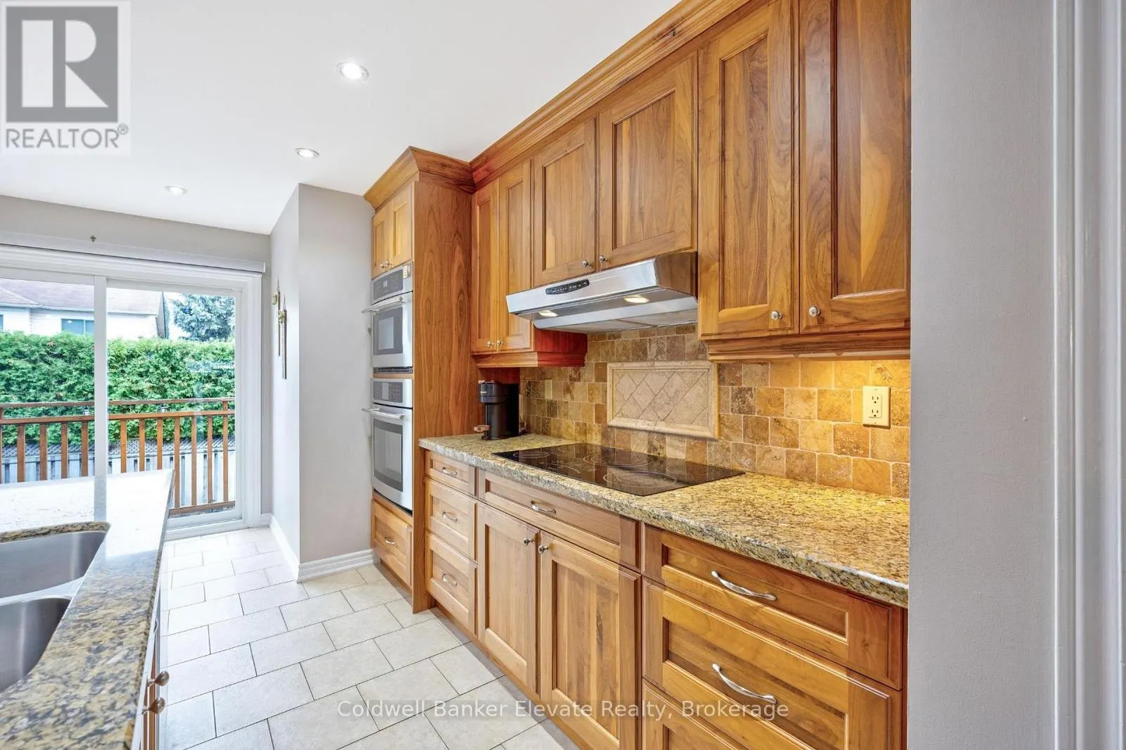 20 RUDDELL CRESCENT
