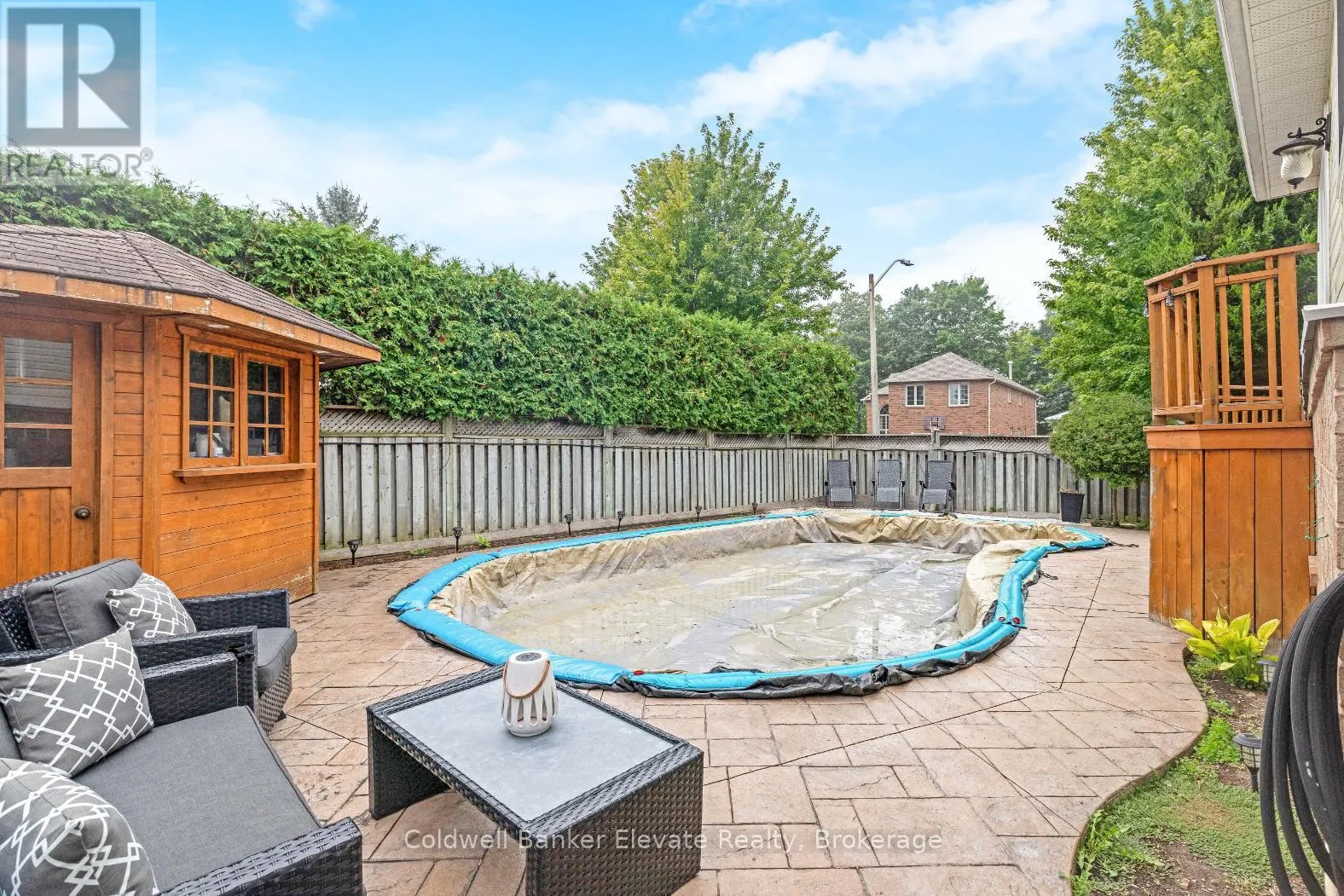 20 RUDDELL CRESCENT