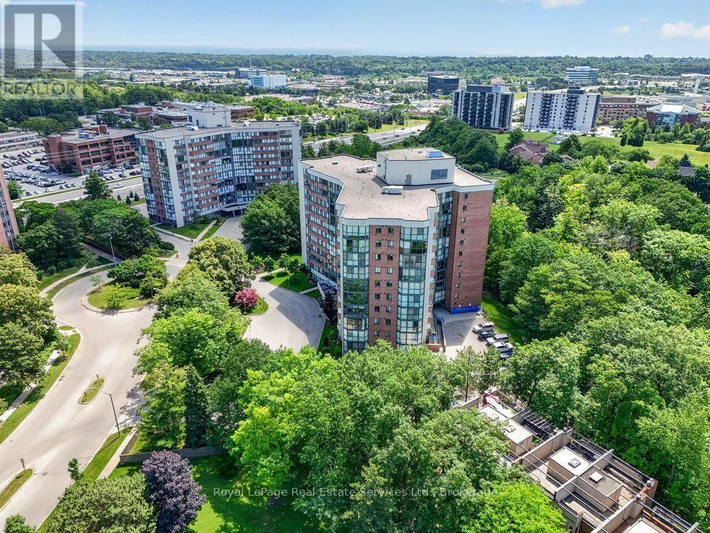 1105 - 1240 MARLBOROUGH COURT #1105