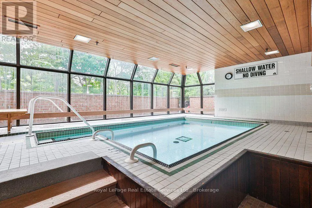 1105 - 1240 MARLBOROUGH COURT #1105