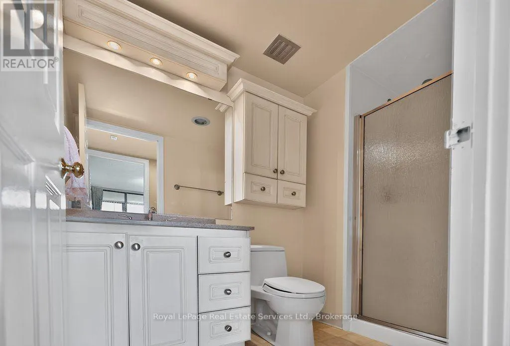 1105 - 1240 MARLBOROUGH COURT #1105