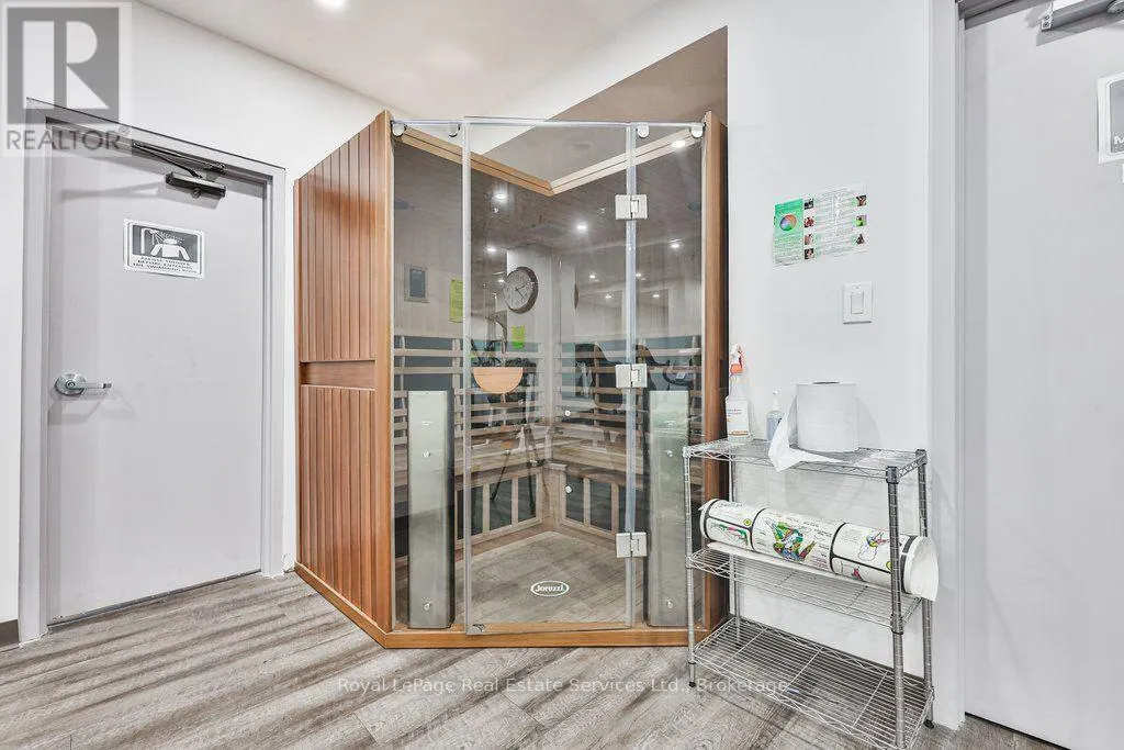 1105 - 1240 MARLBOROUGH COURT #1105