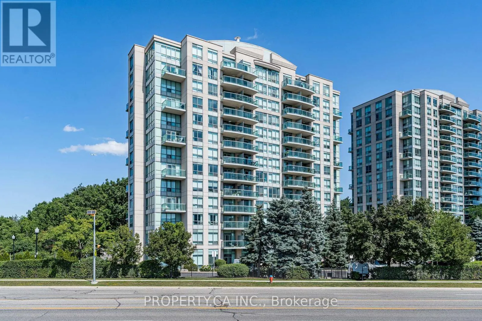 607 - 2585 ERIN CENTRE BOULEVARD