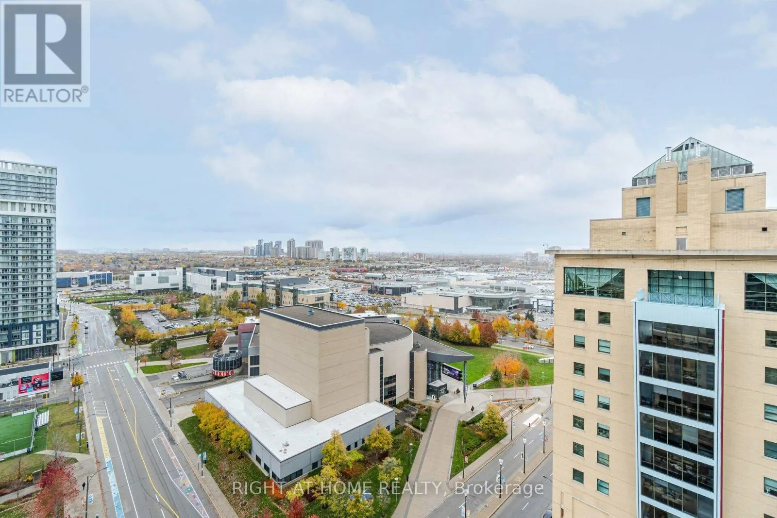 2109 - 4090 LIVING ARTS DRIVE