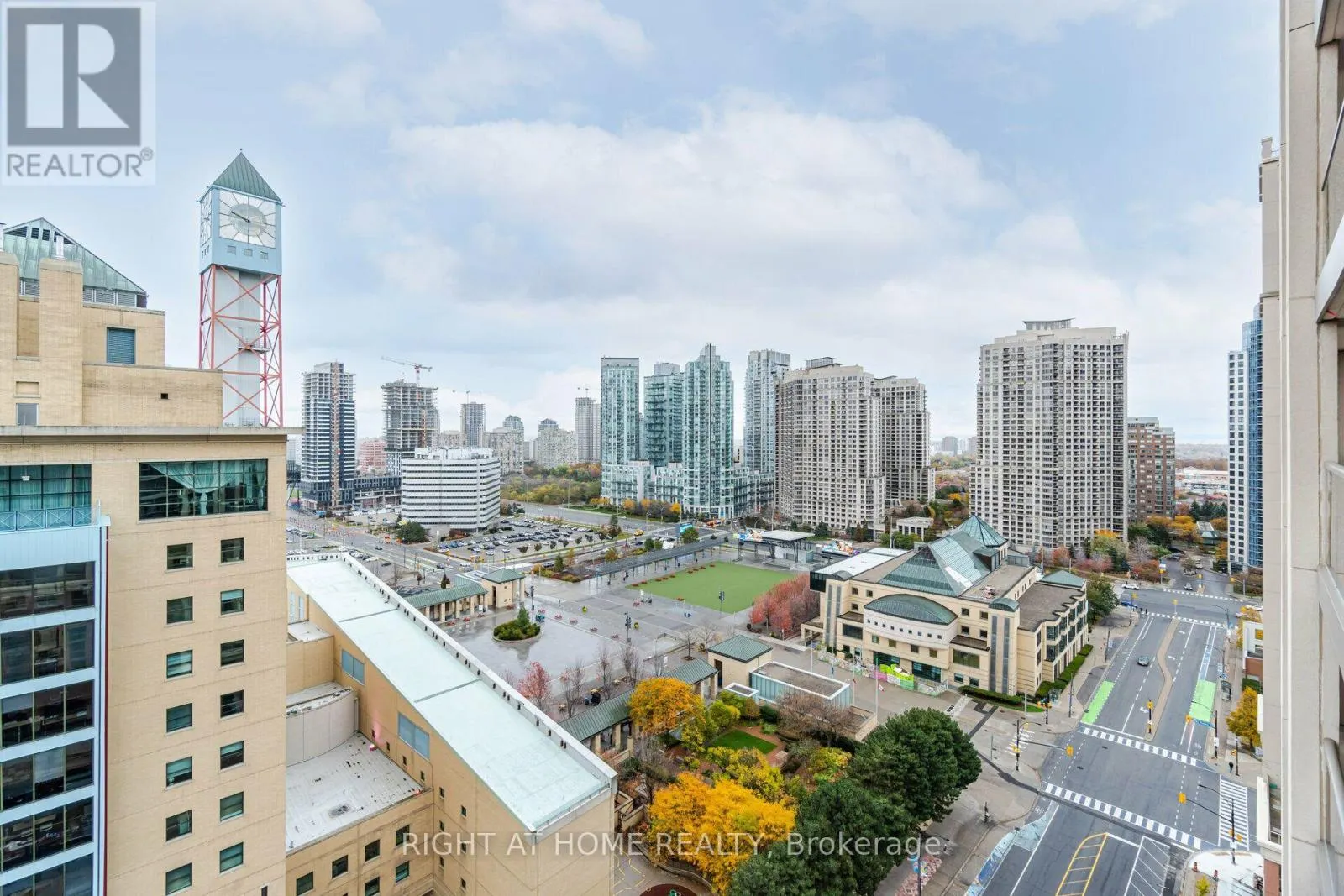 2109 - 4090 LIVING ARTS DRIVE