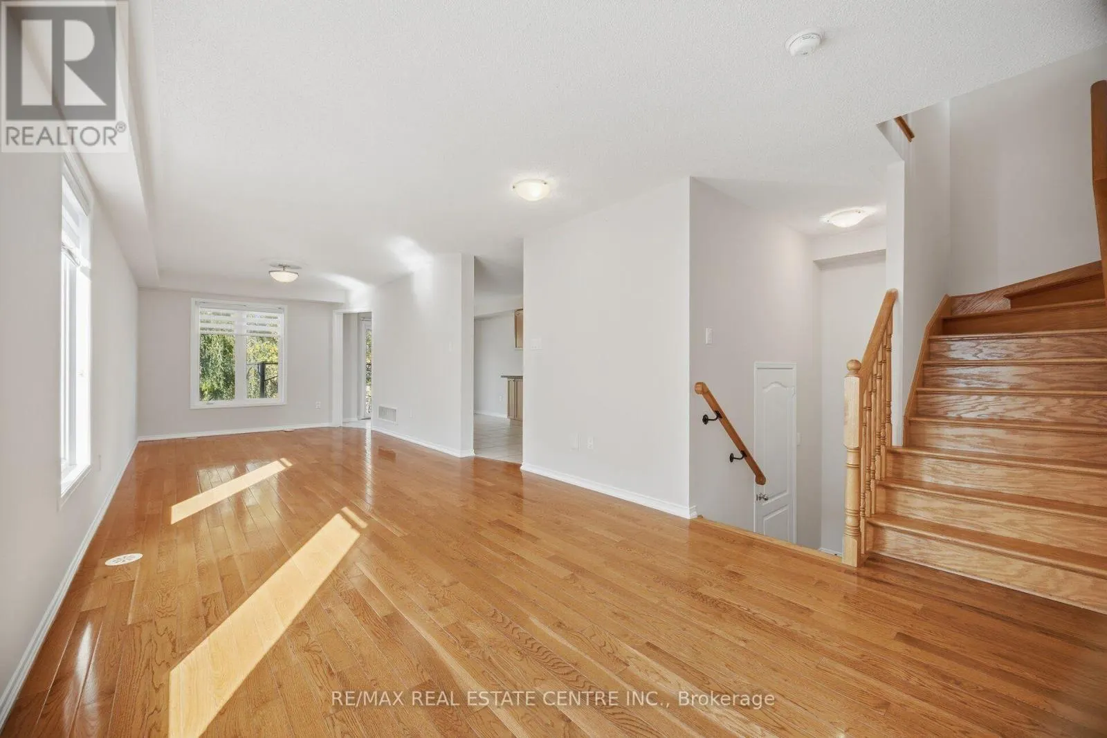 1323 MENEFY PLACE