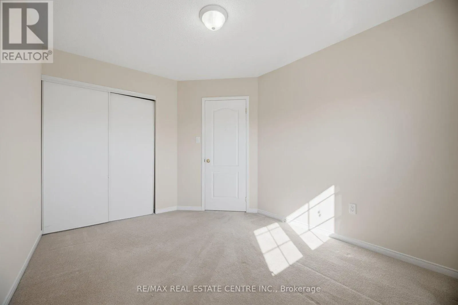 1323 MENEFY PLACE