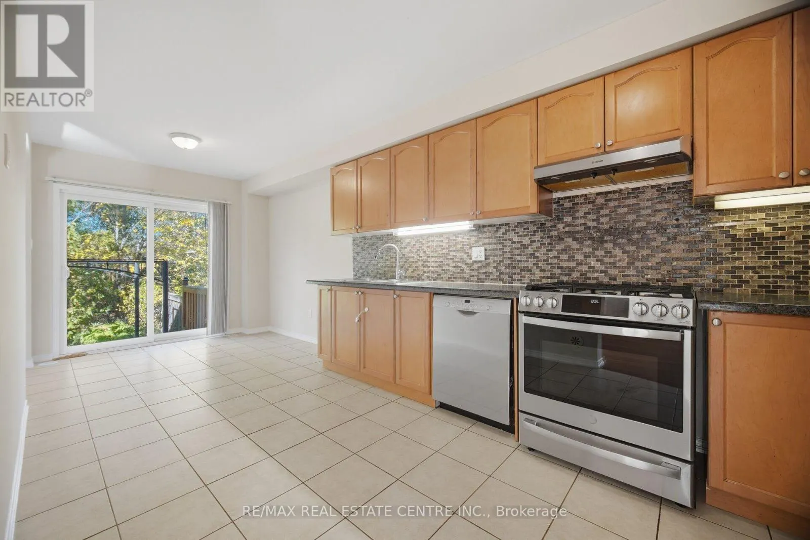 1323 MENEFY PLACE