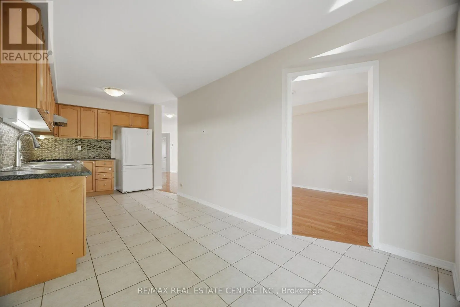 1323 MENEFY PLACE