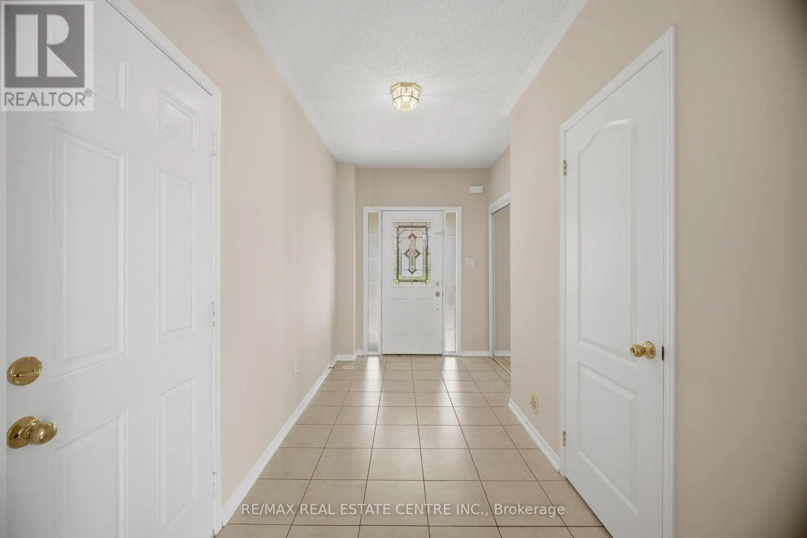 1323 MENEFY PLACE