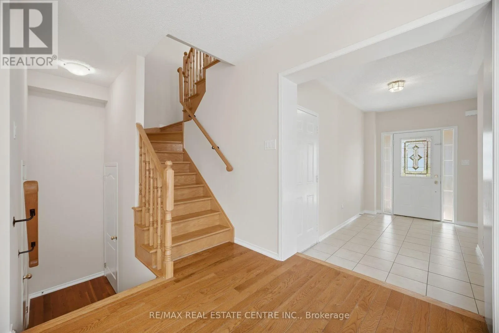 1323 MENEFY PLACE