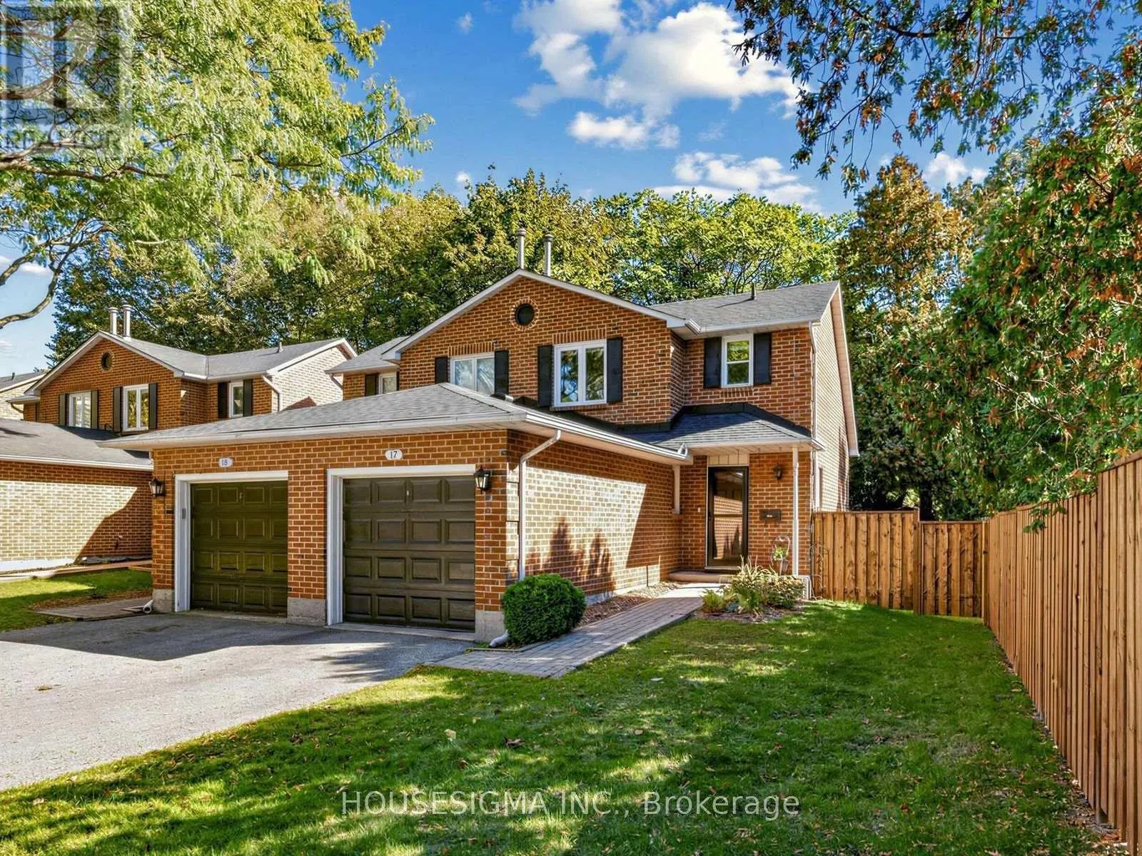 17 - 935 KING ROAD
