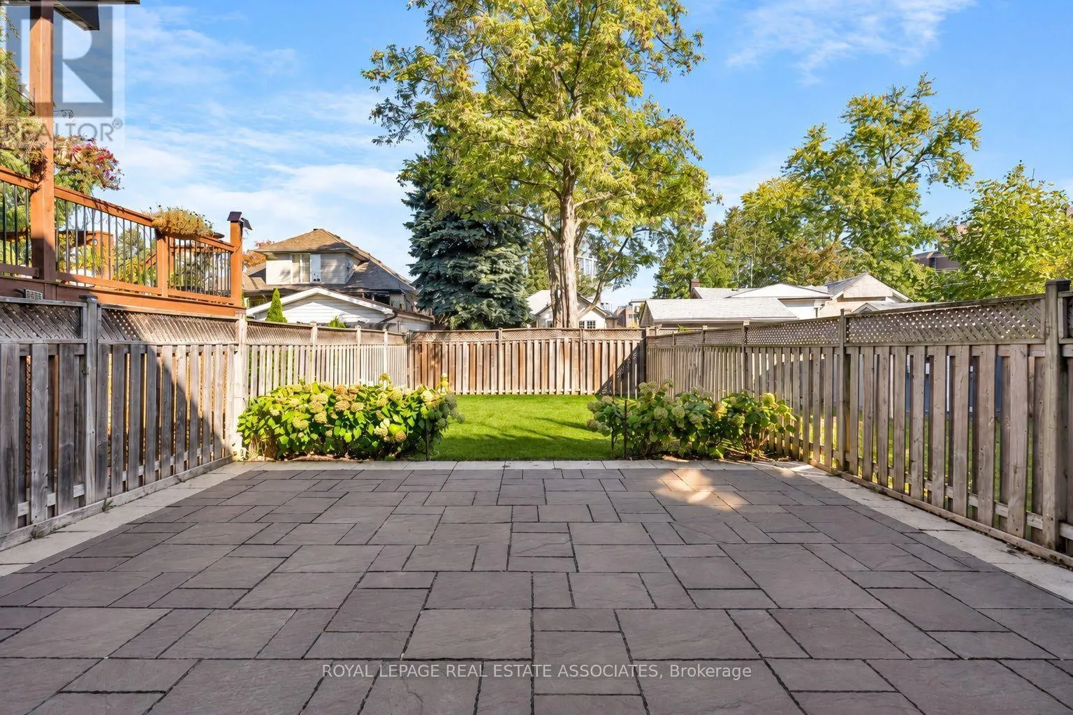 1067 SHAW DRIVE