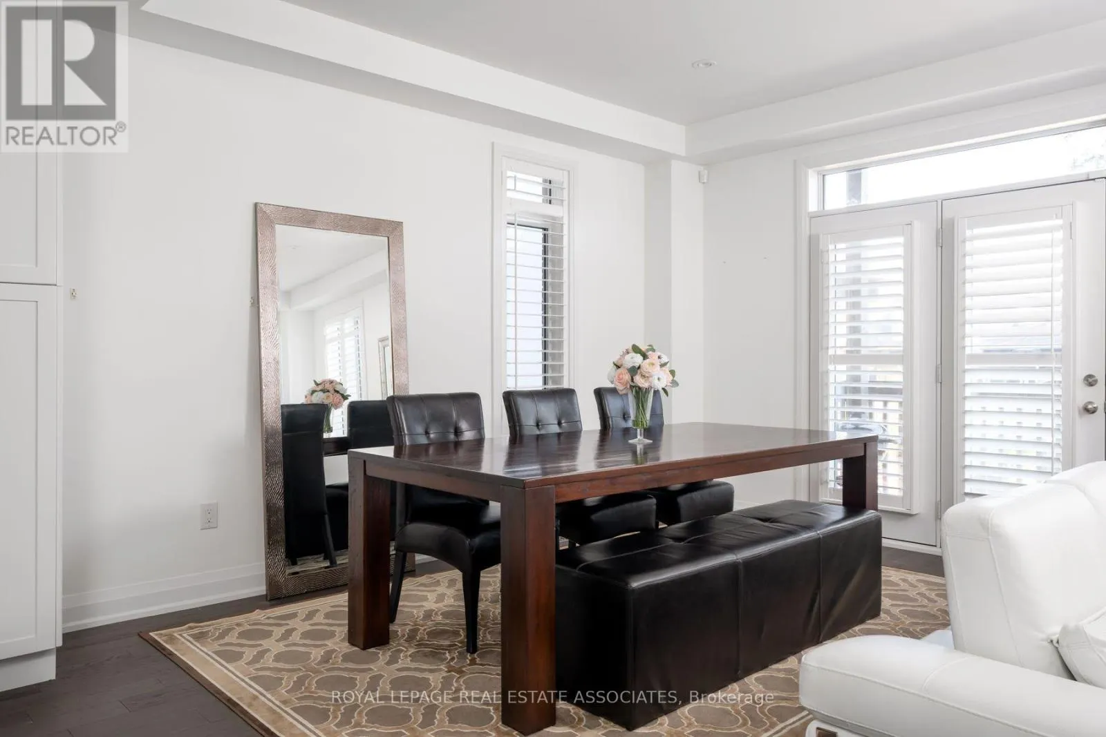 1067 SHAW DRIVE