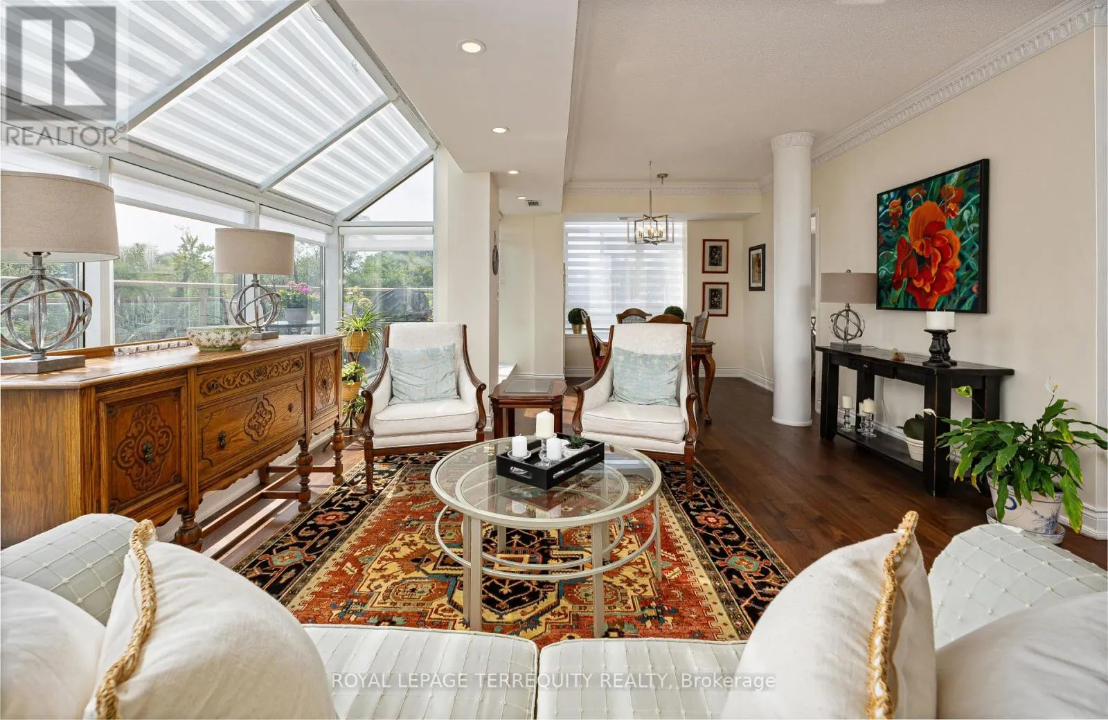 407 - 935 ROYAL YORK ROAD