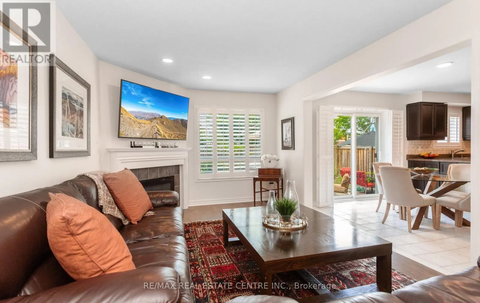 40 HEPBURN CRESCENT N