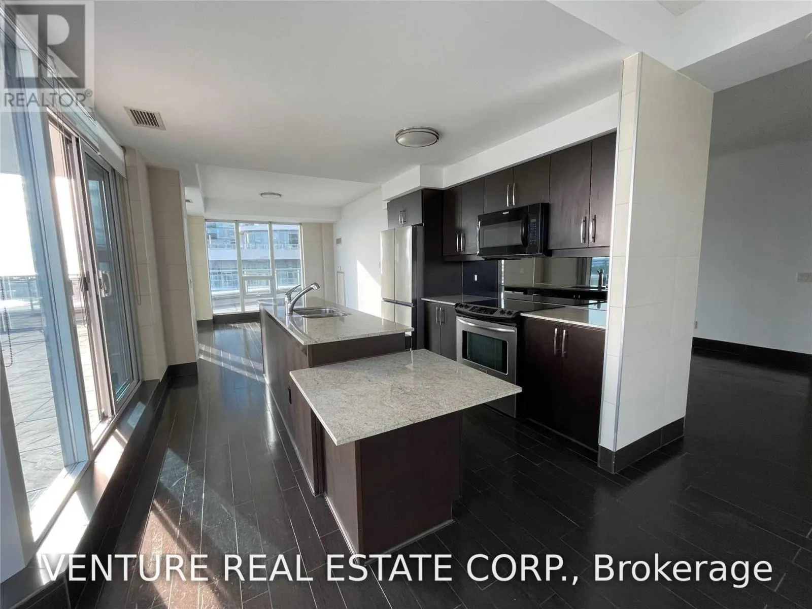 512 - 58 MARINE PARADE DRIVE