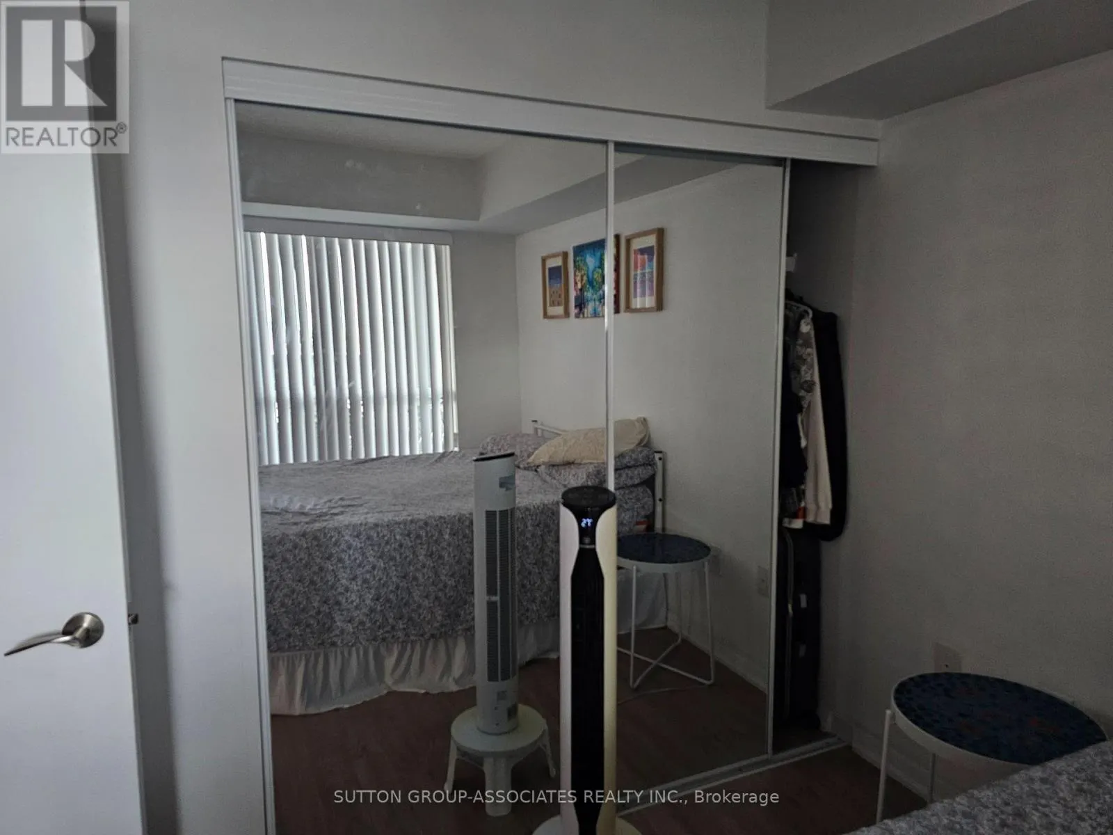 541 - 830 LAWRENCE AVENUE W