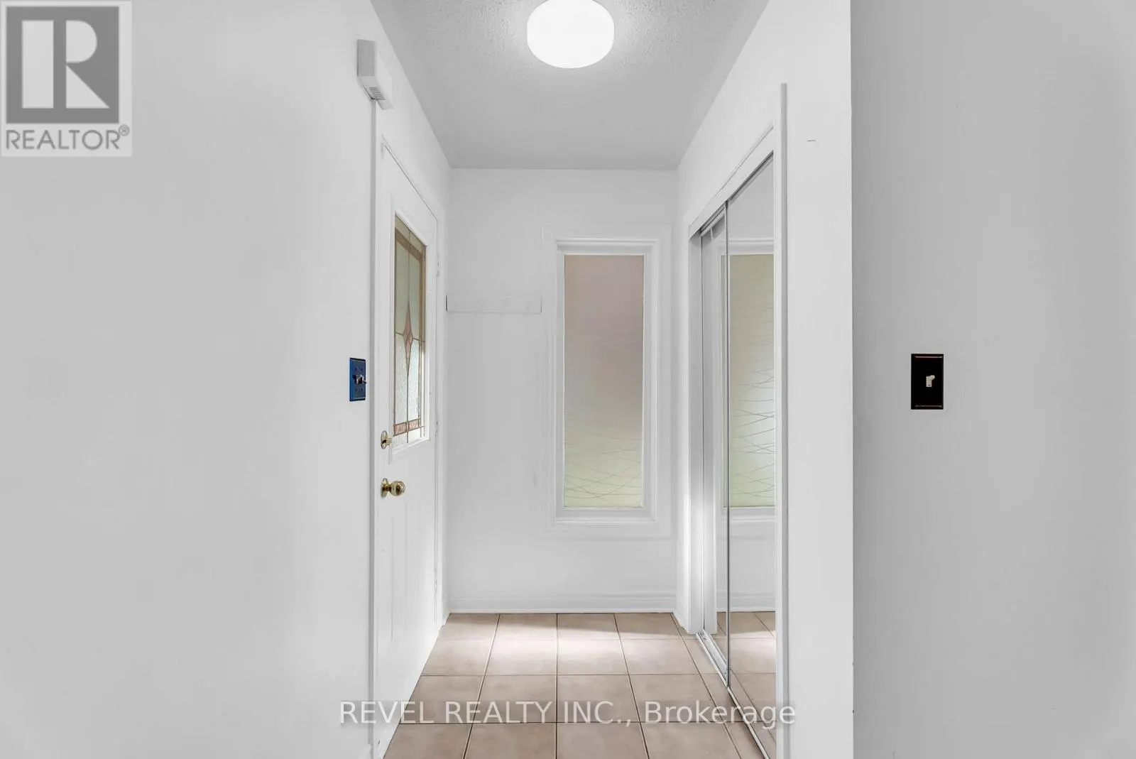 100 PRESSED BRICK DRIVE