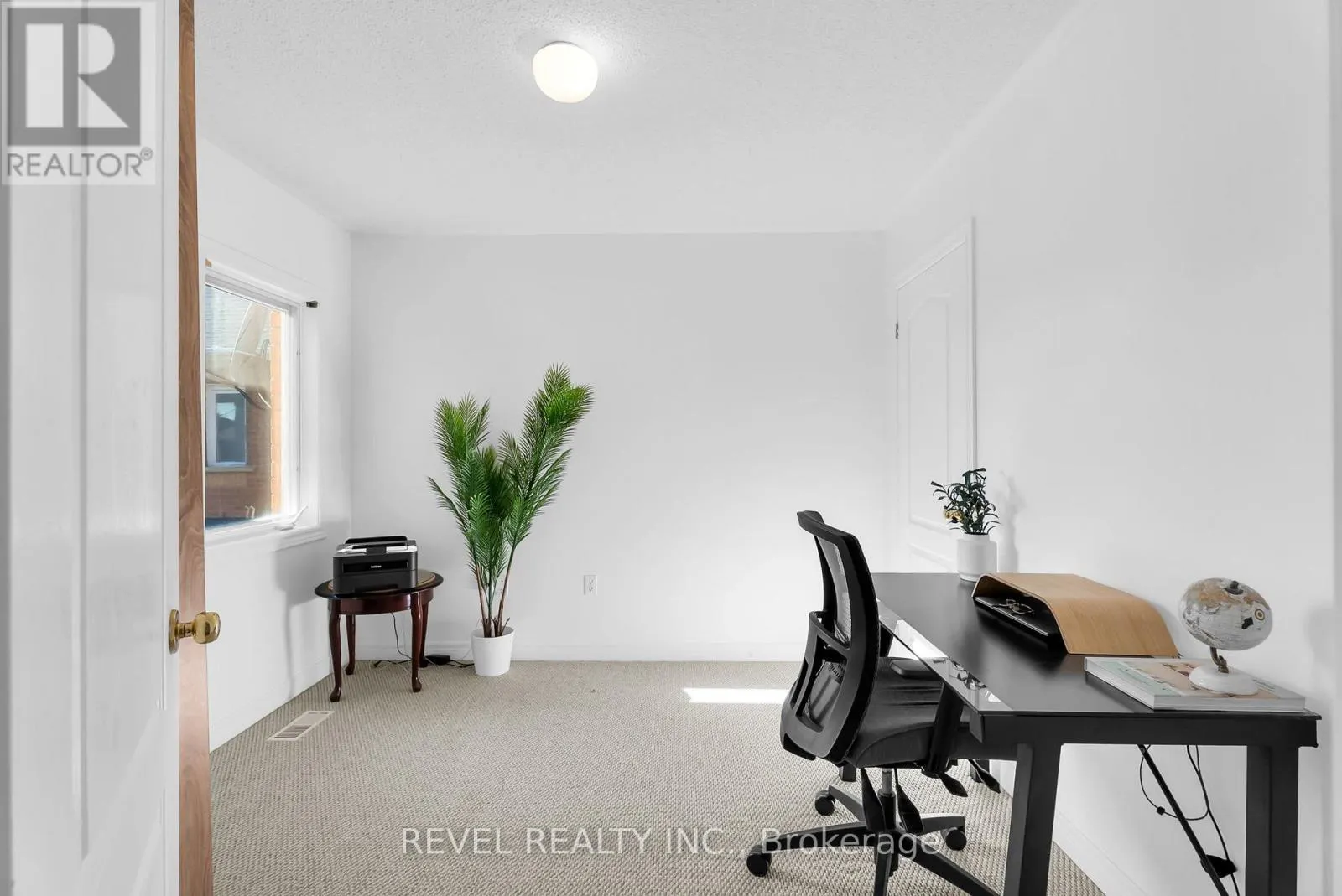 100 PRESSED BRICK DRIVE