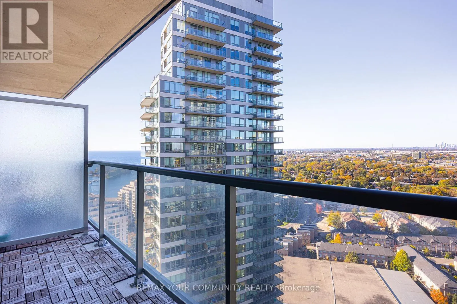 2803 - 2230 LAKE SHORE BOULEVARD W