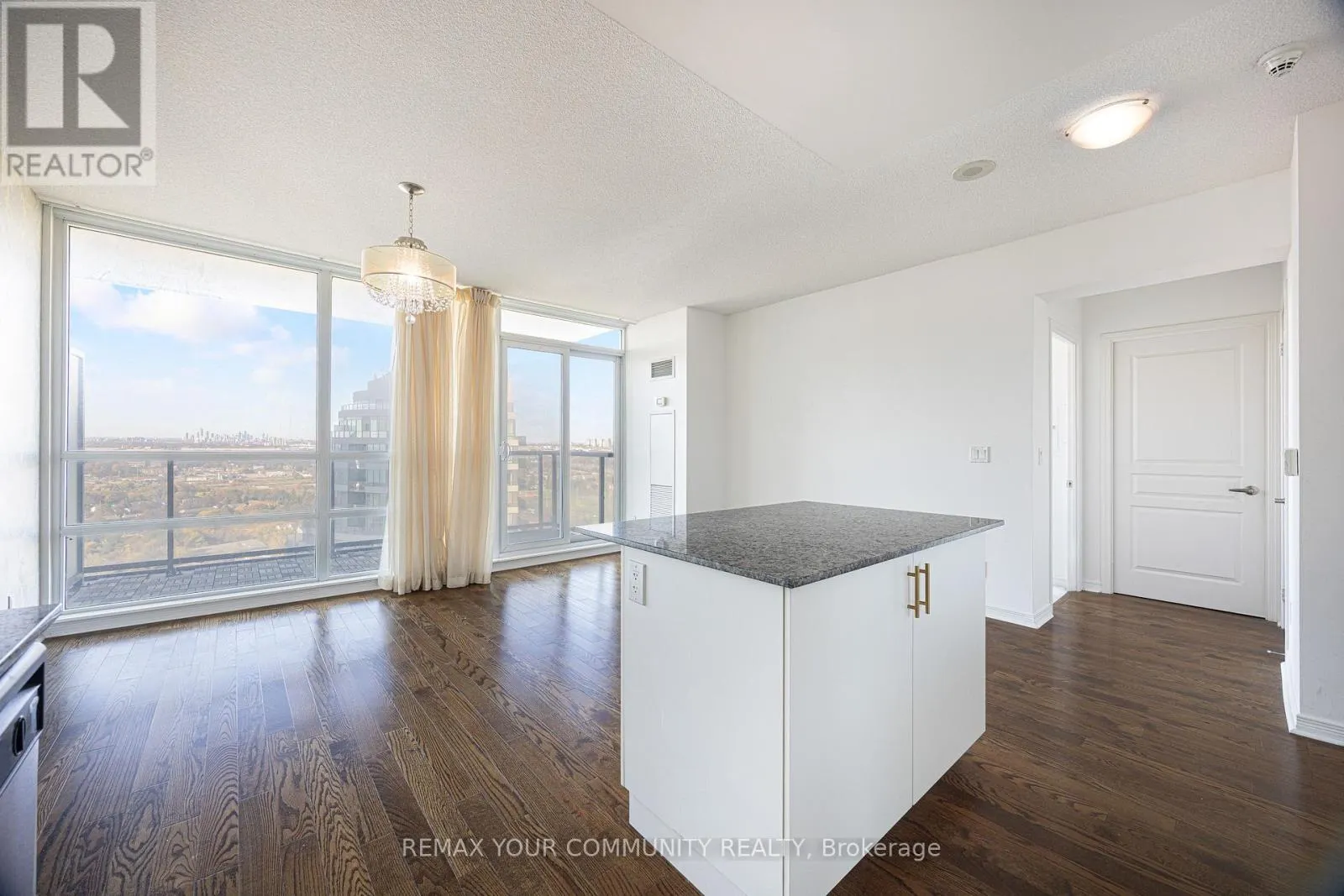 2803 - 2230 LAKE SHORE BOULEVARD W