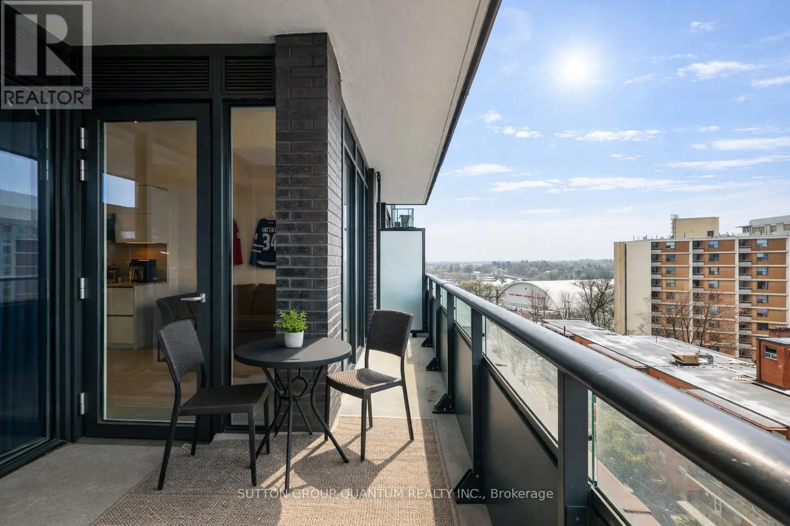 1009 - 21 PARK STREET E