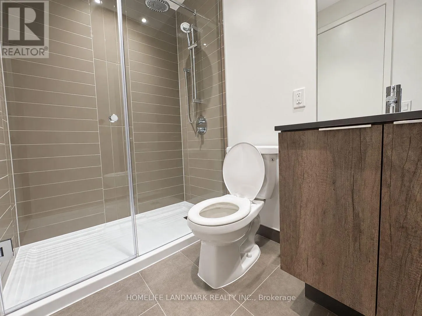 5401 - 448 BURNHAMTHORPE ROAD W