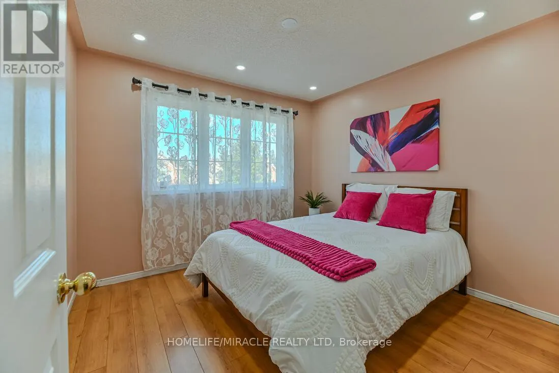 36 LETTY AVENUE