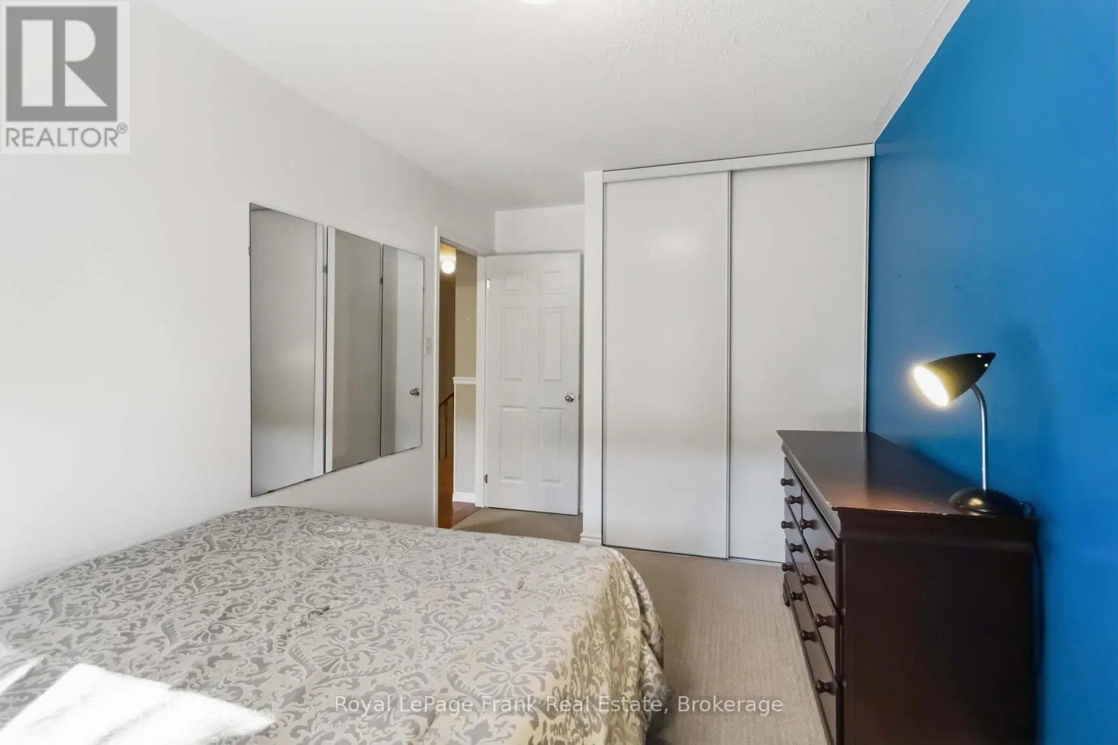 27 - 1385 LAKESHORE ROAD W