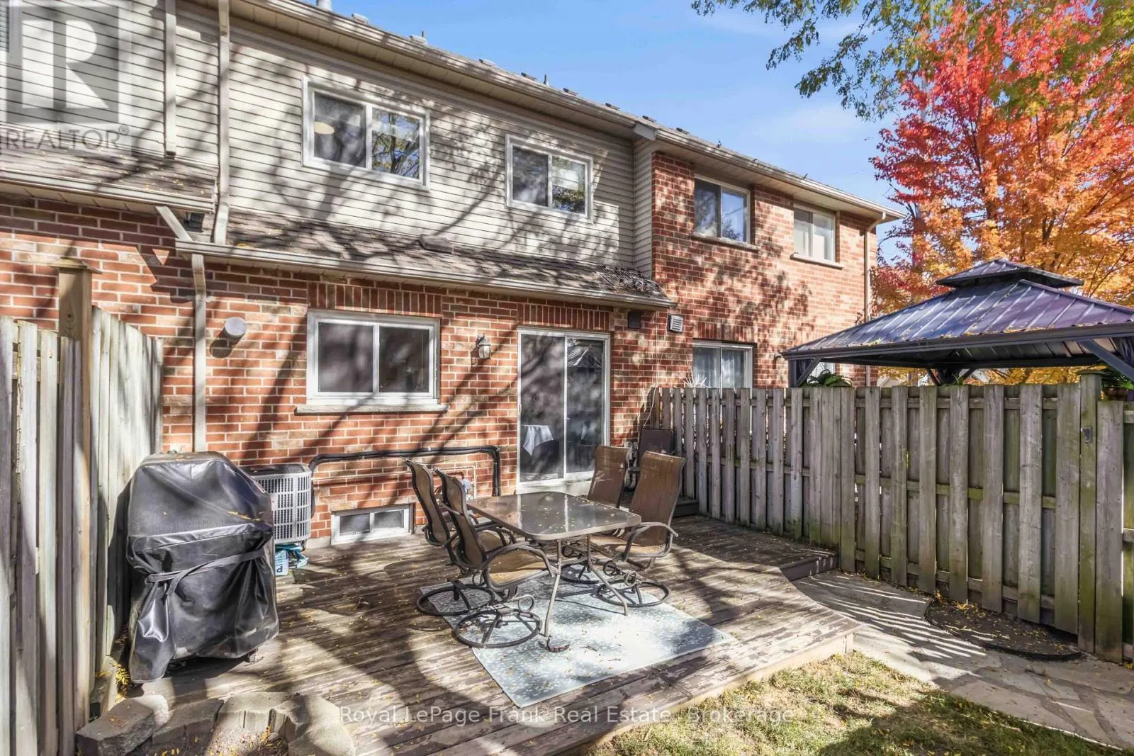 27 - 1385 LAKESHORE ROAD W