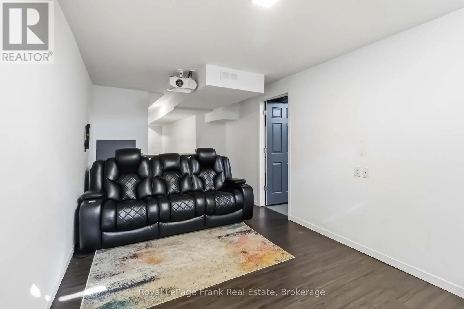 27 - 1385 LAKESHORE ROAD W