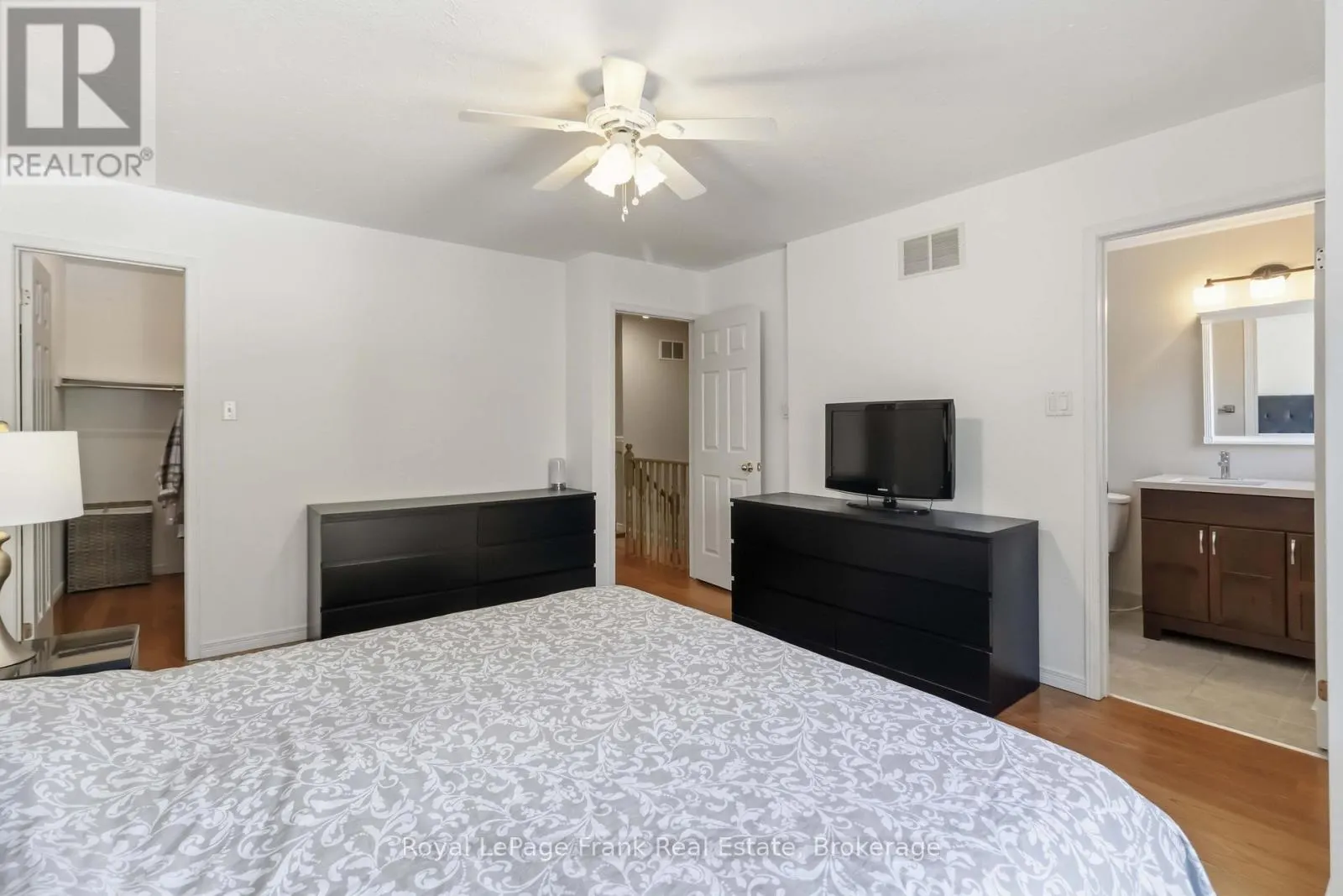 27 - 1385 LAKESHORE ROAD W