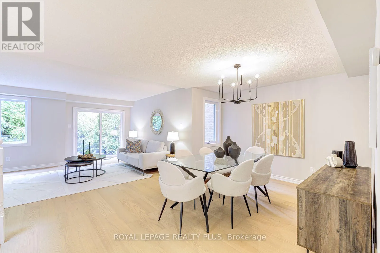 3 - 5490 GLEN ERIN DRIVE