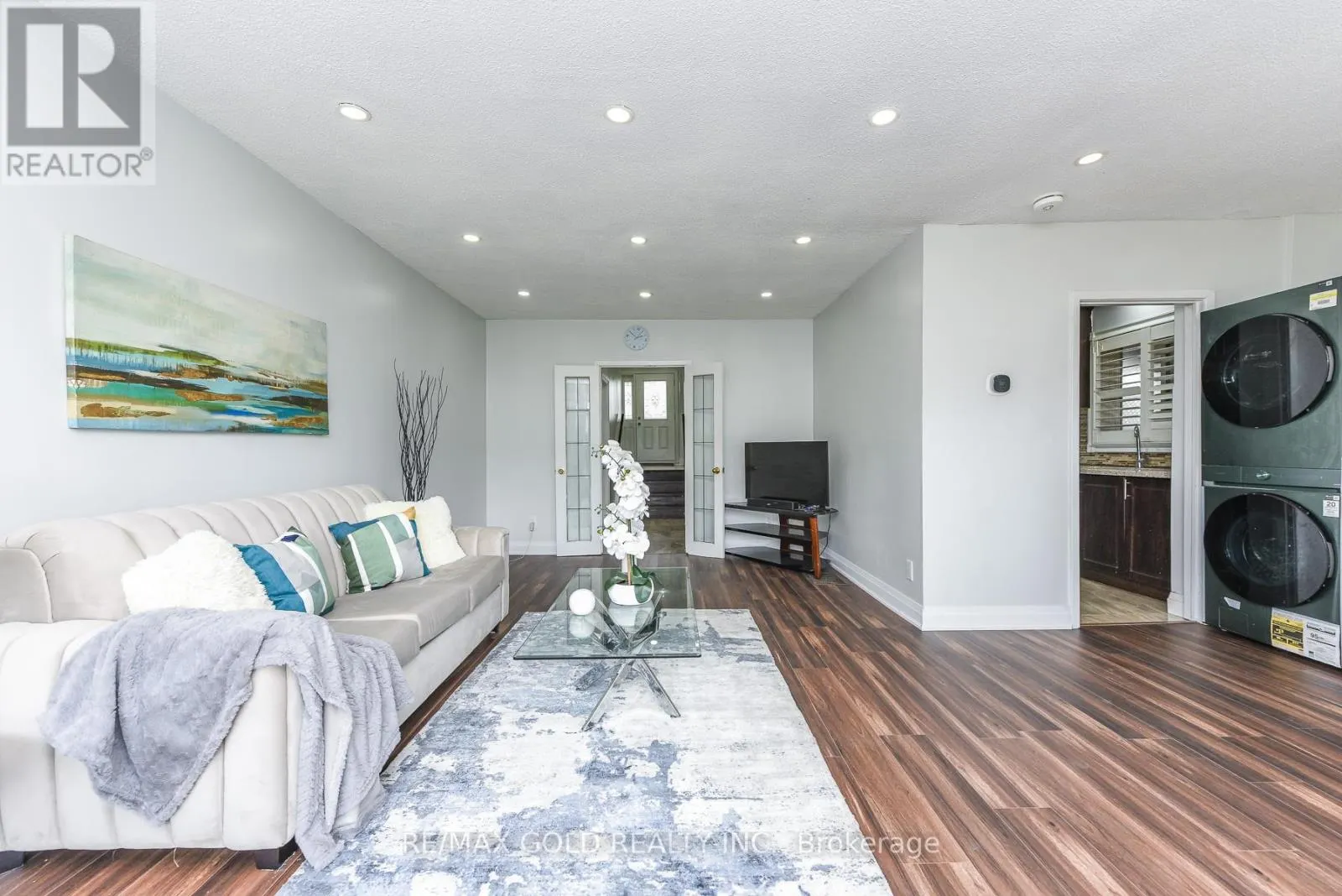 3773 DARLA DRIVE