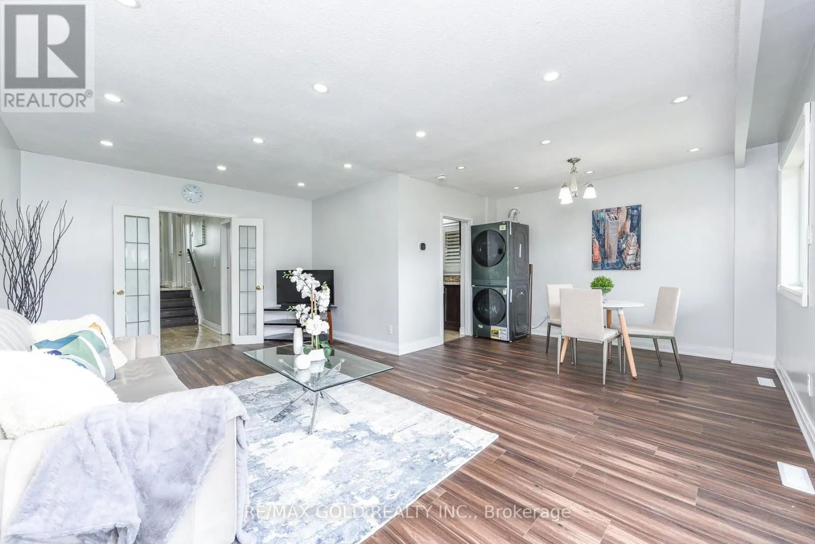 3773 DARLA DRIVE
