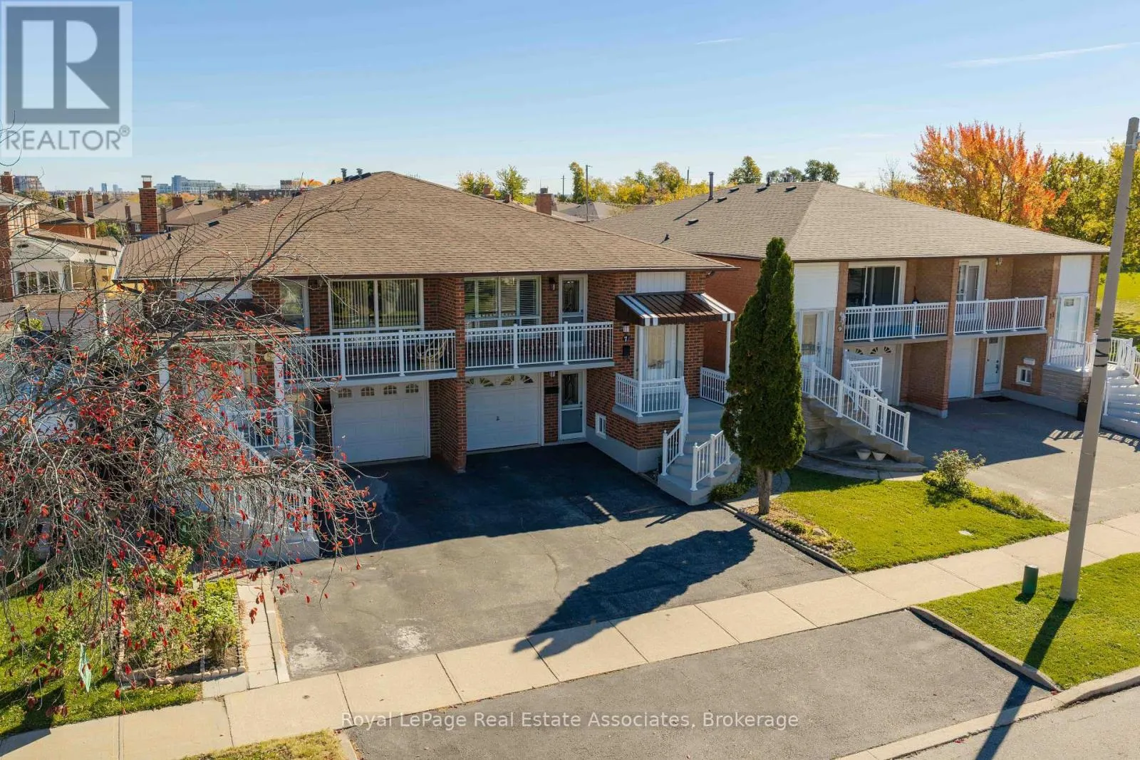 7 CAPSTAN COURT
