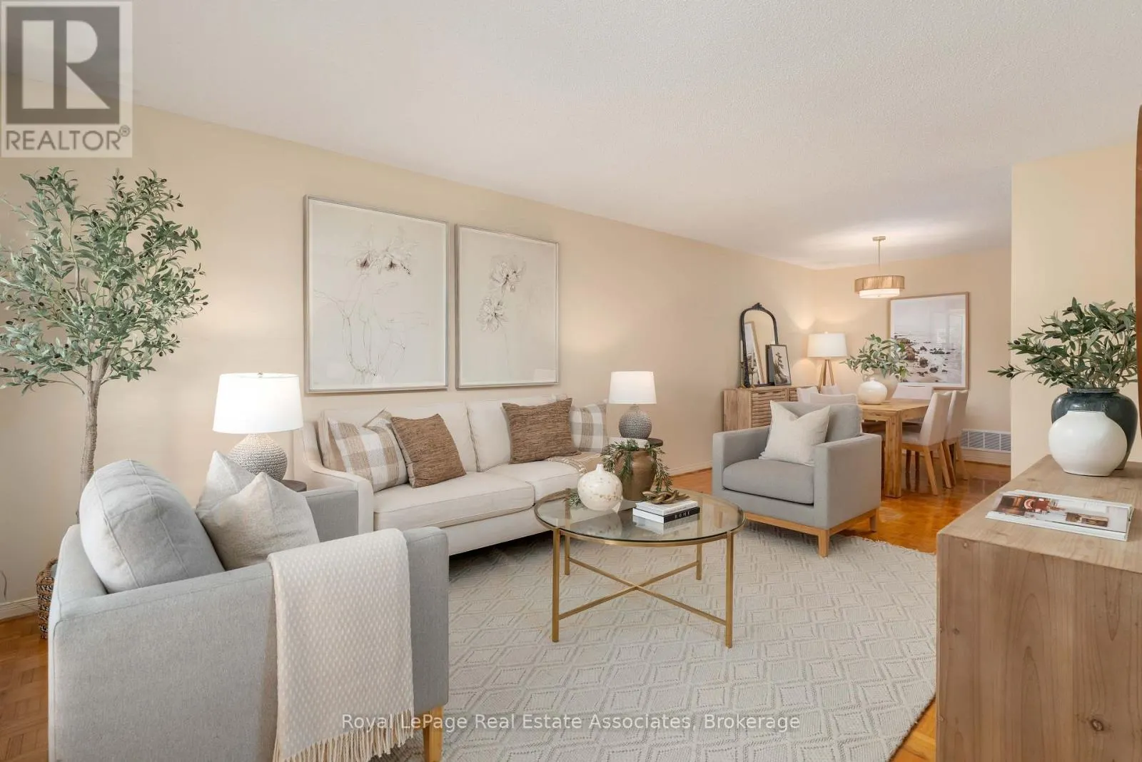 7 CAPSTAN COURT
