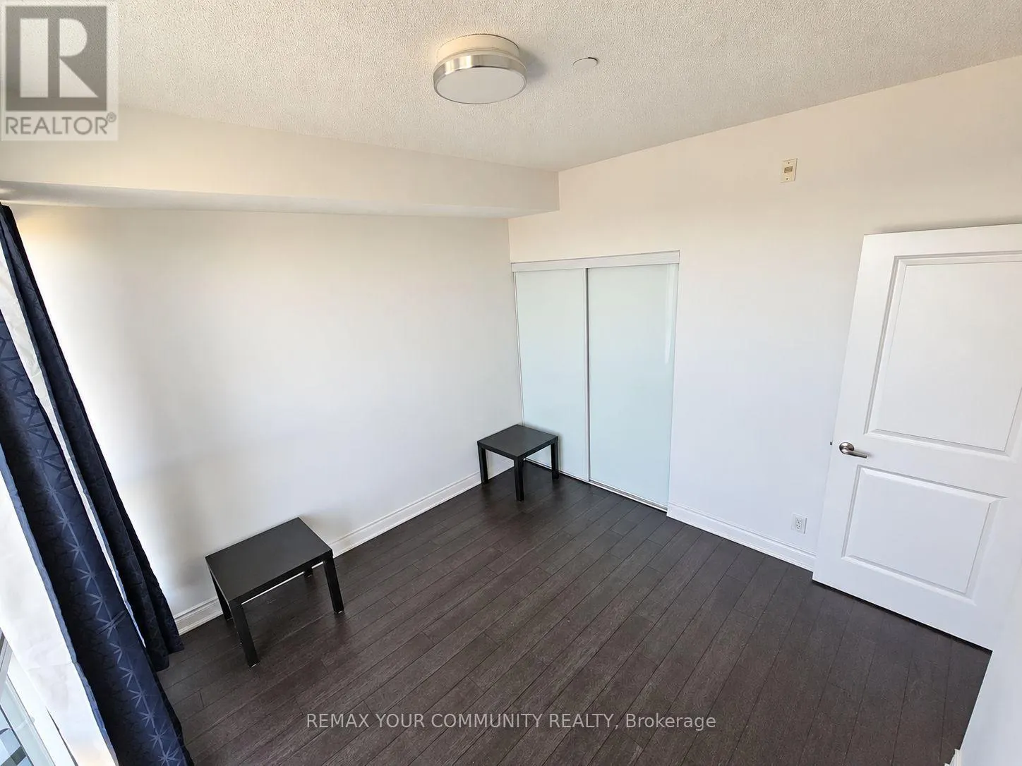 1206 - 80 ESTHER LORRIE DRIVE