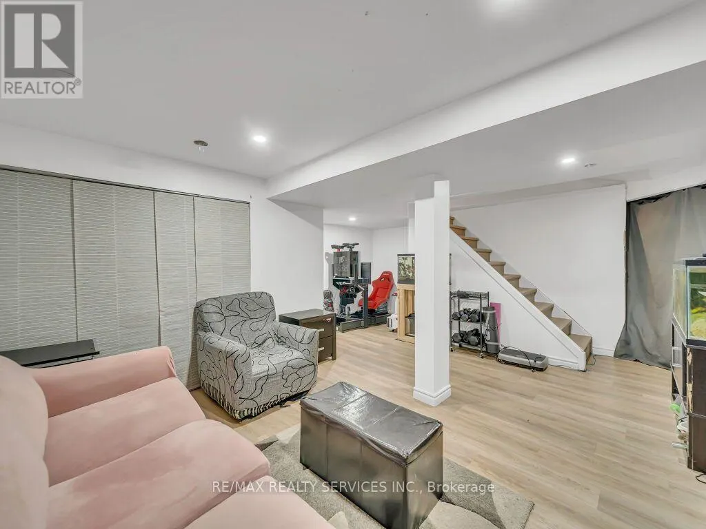 158 FANSHAWE DRIVE