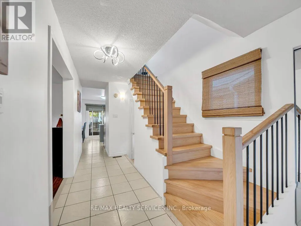 158 FANSHAWE DRIVE