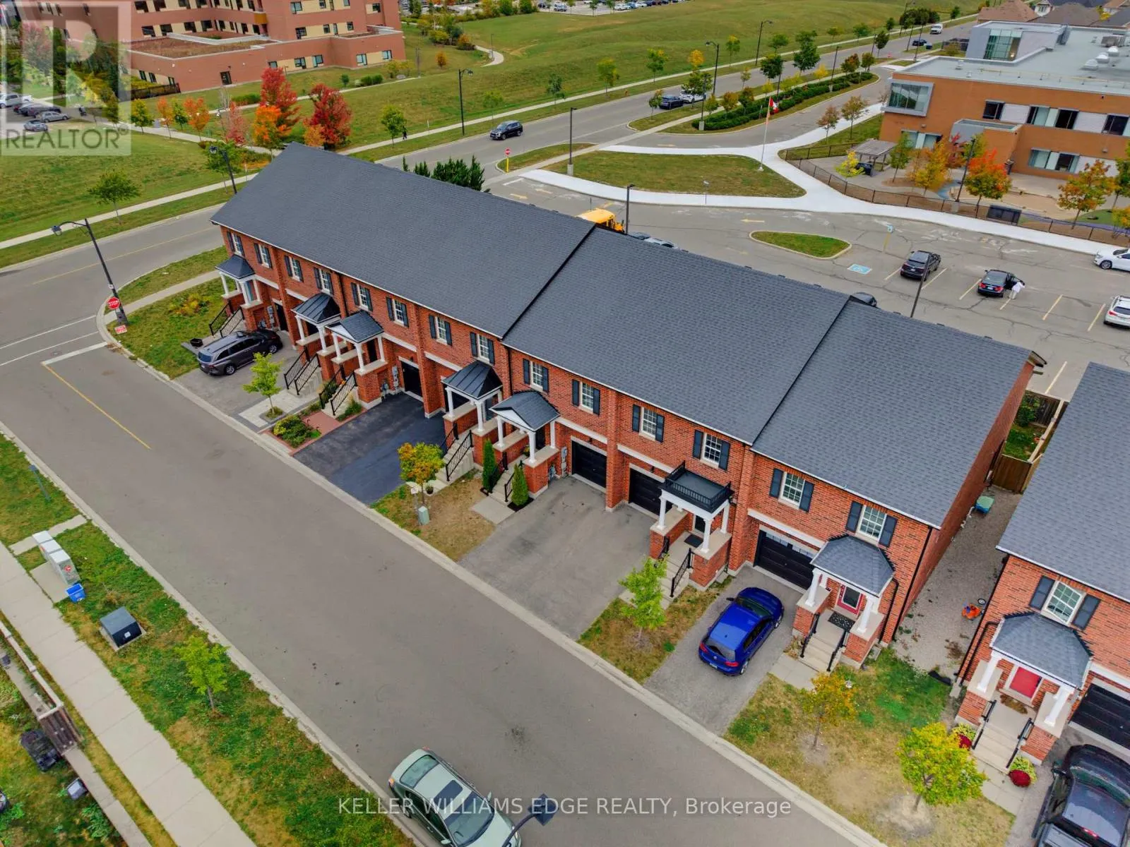 739 BANKS CRESCENT