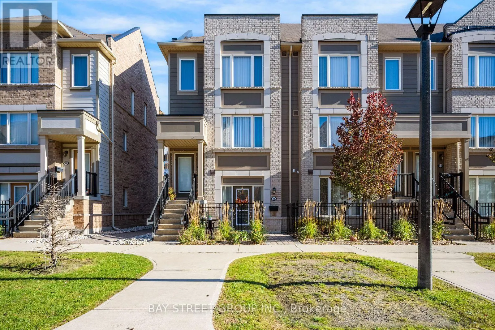 48 - 1 BECKENROSE COURT