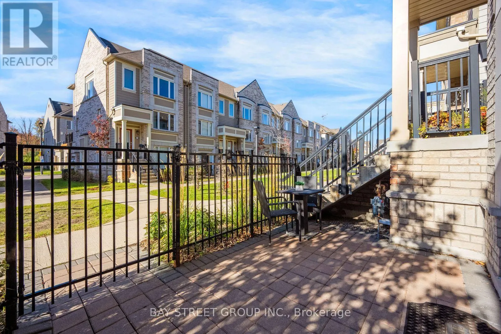 48 - 1 BECKENROSE COURT