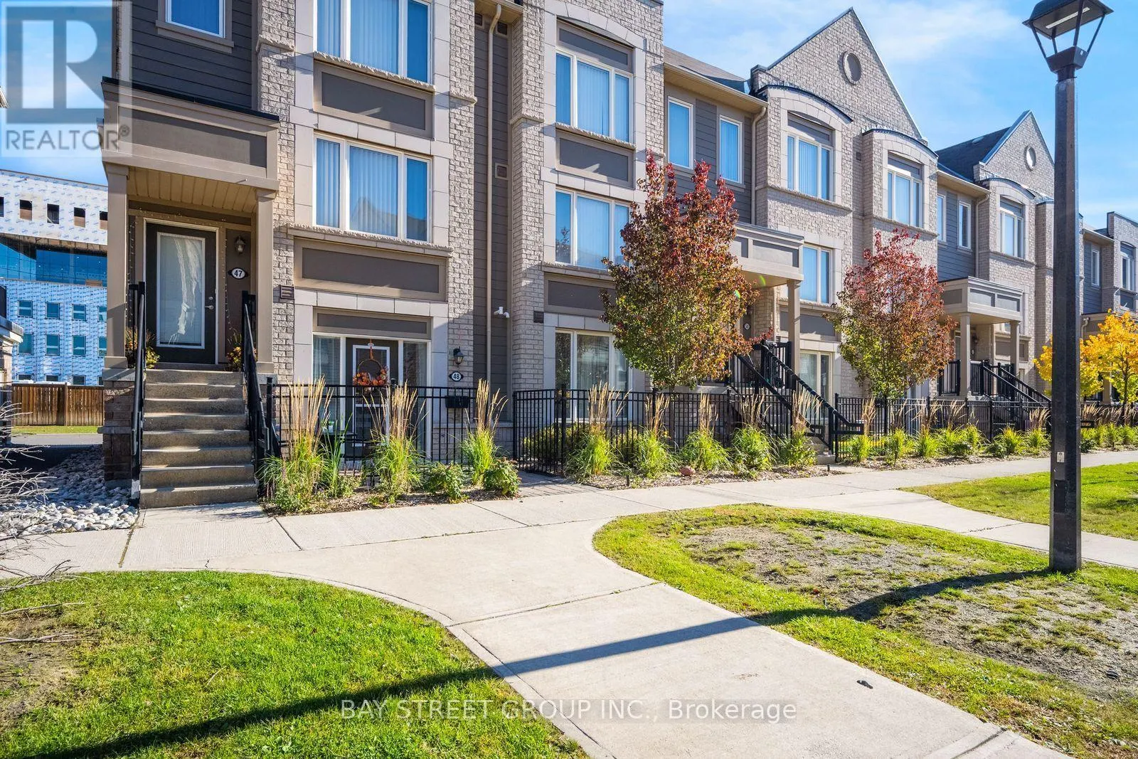 48 - 1 BECKENROSE COURT
