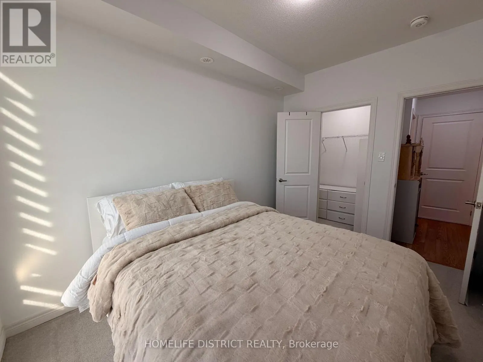 31 - 9440 THE GORE ROAD E