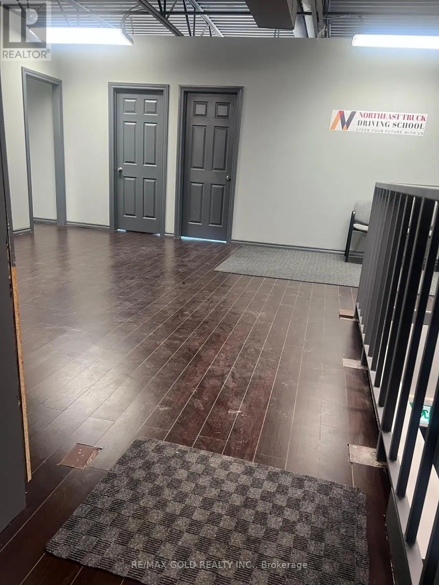 9-UPSTAIRS - 3A EDVAC DRIVE