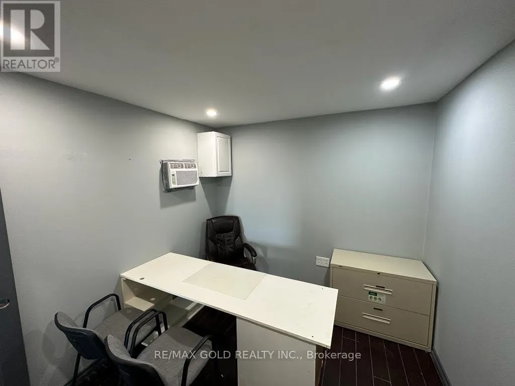 9-UPSTAIRS - 3A EDVAC DRIVE